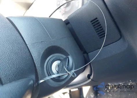 2010 Ford Escape Xlt из США, поврежденный, VIN 1FMCU9D70AKD18053